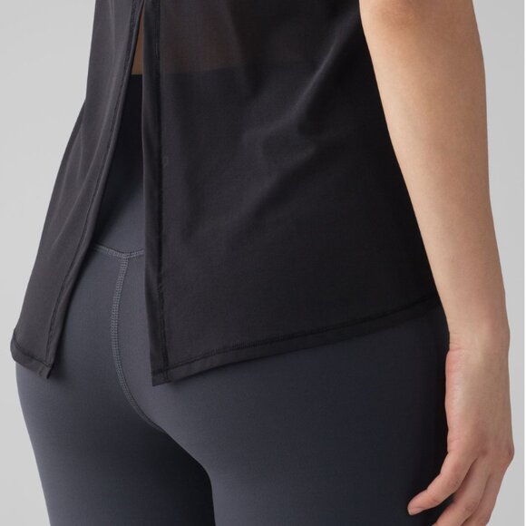 Lululemon Two With One Singlet - Picture 4 of 6